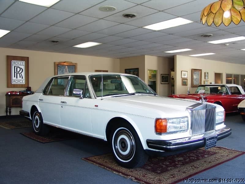 Famous Mechanic Recommends Maintained RollsRoyce Silver Spur Over a Shabby  Buick Encore  autoevolution